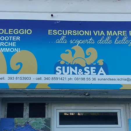 Casa Sul Mare 1 アパート イスキア島
