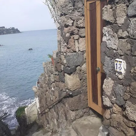 Casa Sul Mare 1 アパート イスキア島